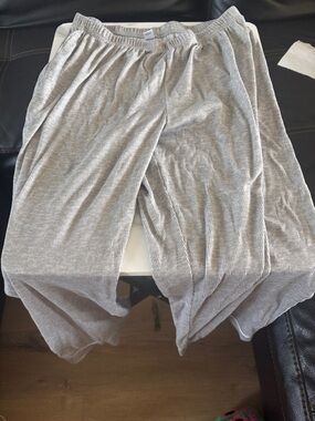 Women's Ribbed Wide-Leg Leggings in Light Gray